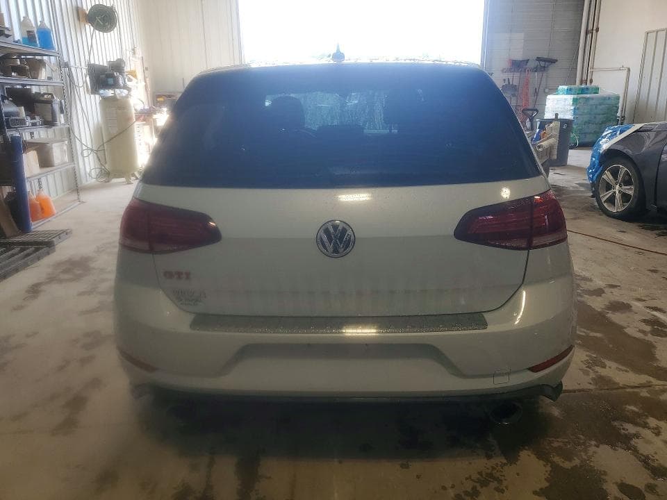 2019 VOLKSWAGEN GTI S 6