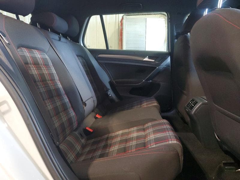 2019 VOLKSWAGEN GTI S 10