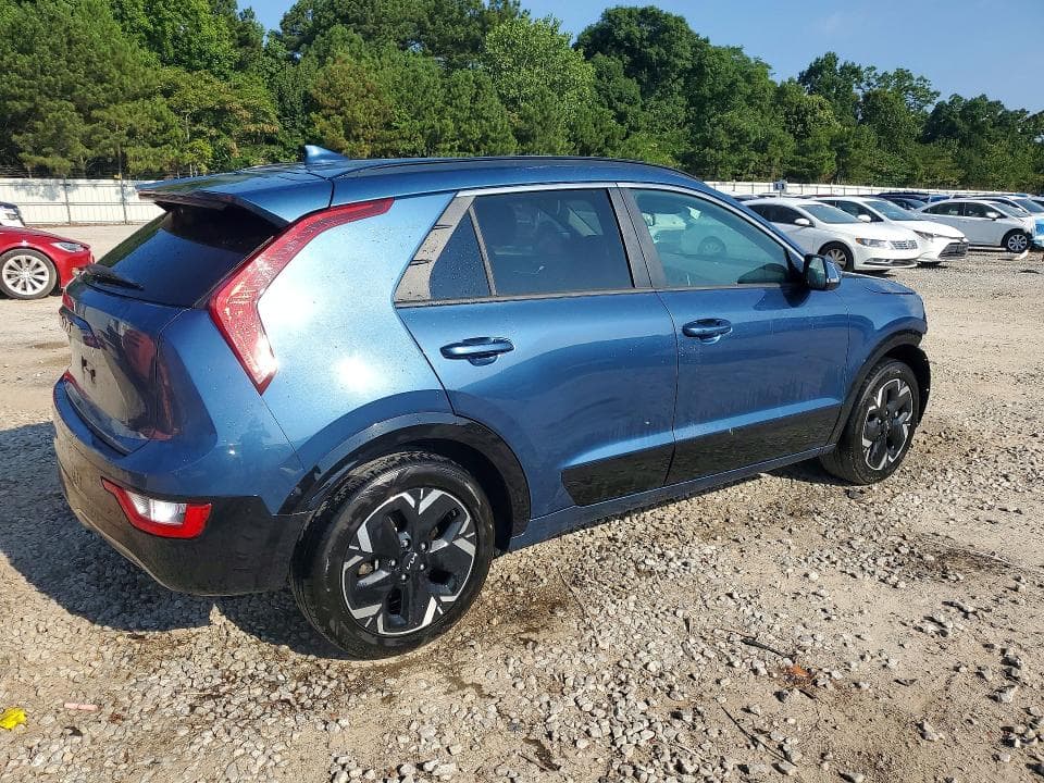 2023 KIA NIRO WIND 3