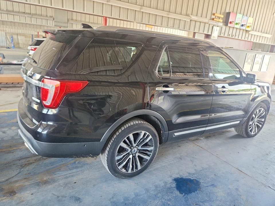 2017 FORD EXPLORER PLATINUM PLATINUM 3