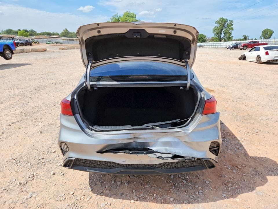 2022 KIA FORTE LXS 6