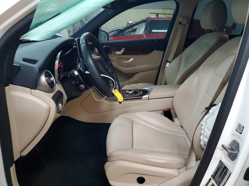 2018 MERCEDES-BENZ GLC 300 4MATIC 300 4MATIC 7