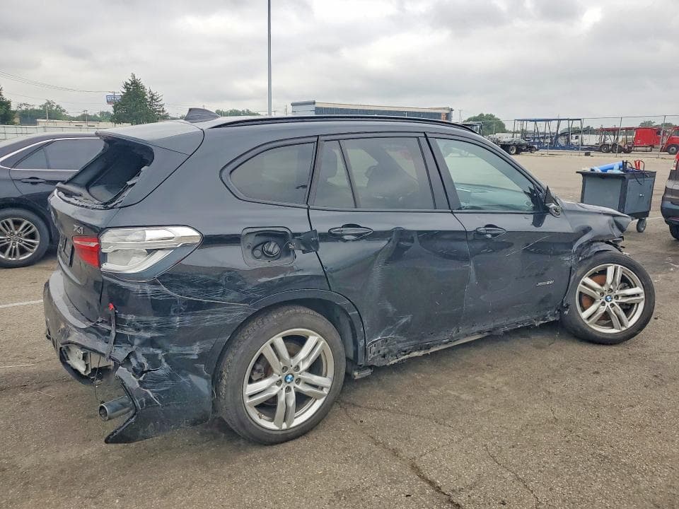 2017 BMW X1 XDRIVE28I 3