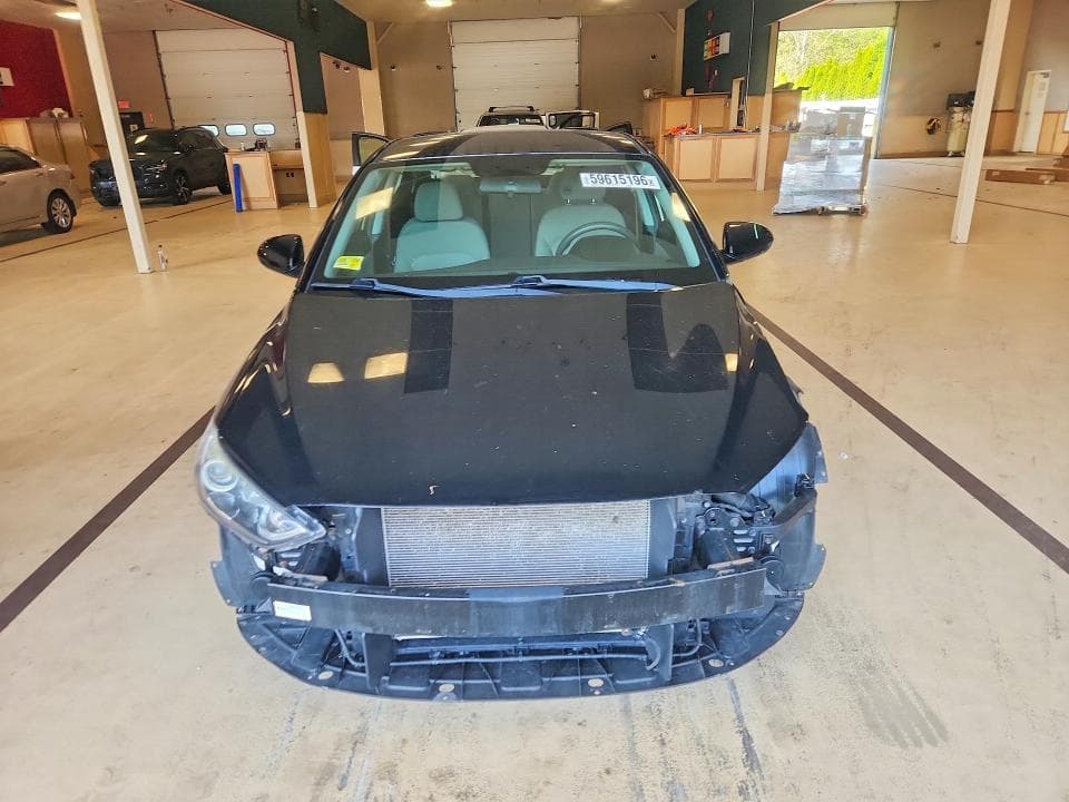 2018 HYUNDAI ELANTRA SE 5