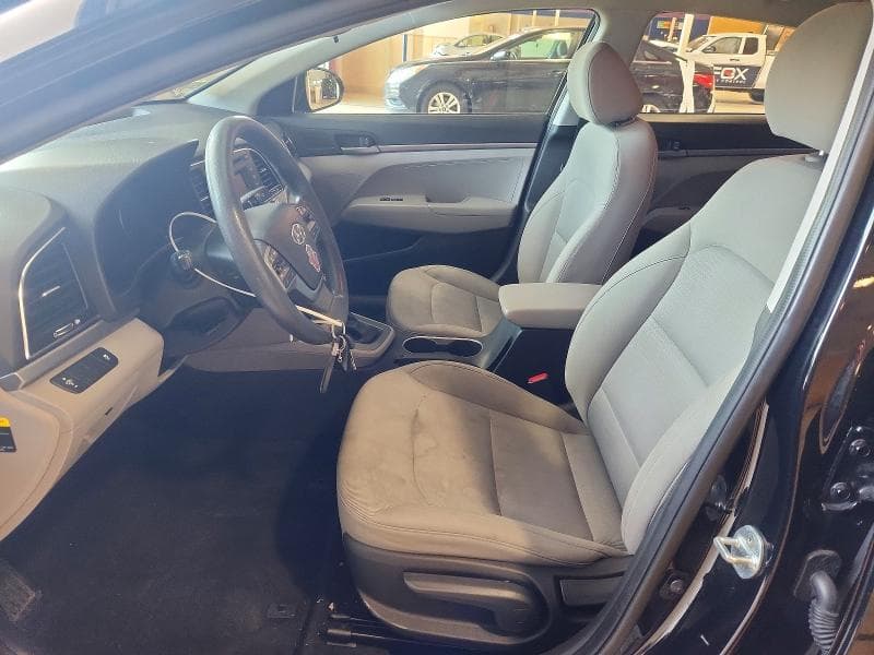 2018 HYUNDAI ELANTRA SE 7