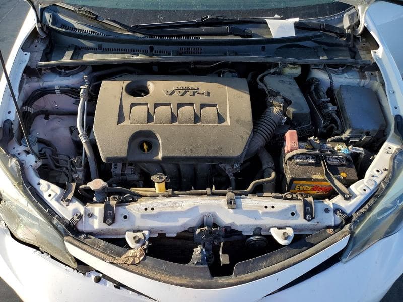 2017 TOYOTA COROLLA SE SE 11