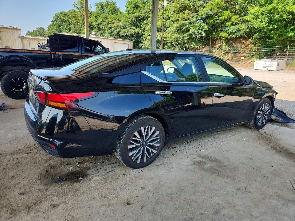 2025 NISSAN ALTIMA SV 3