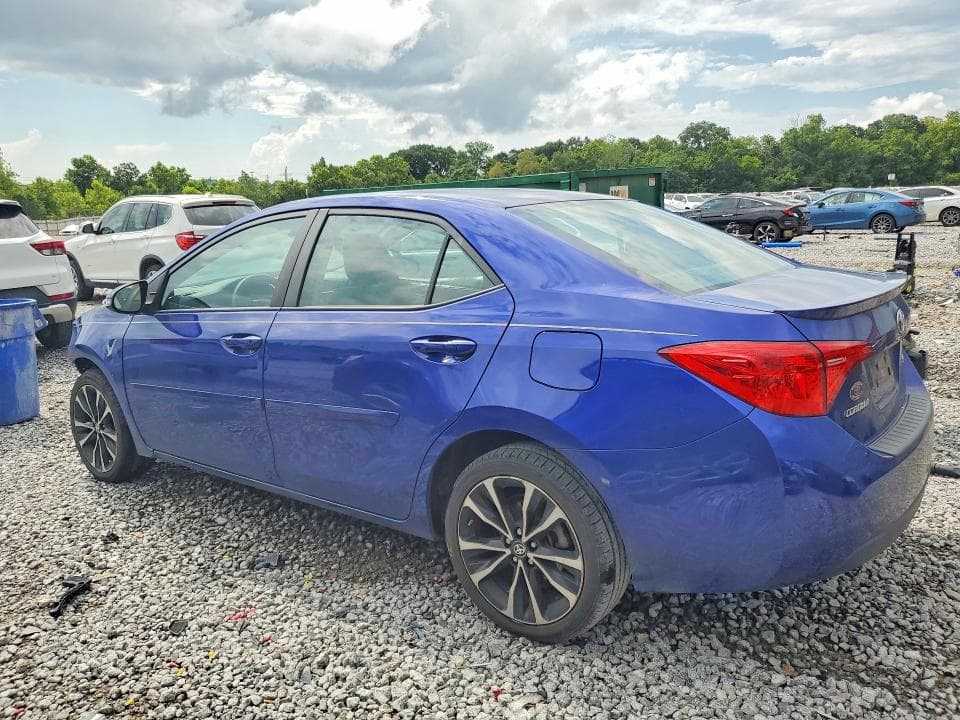 2018 TOYOTA COROLLA SE 2