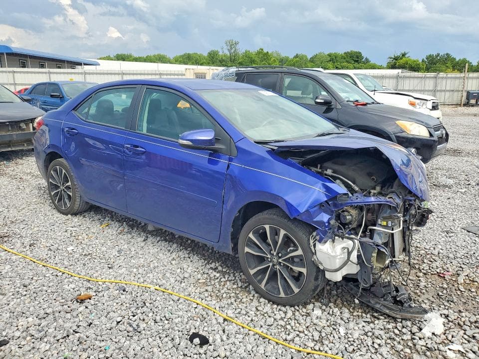 2018 TOYOTA COROLLA SE 4