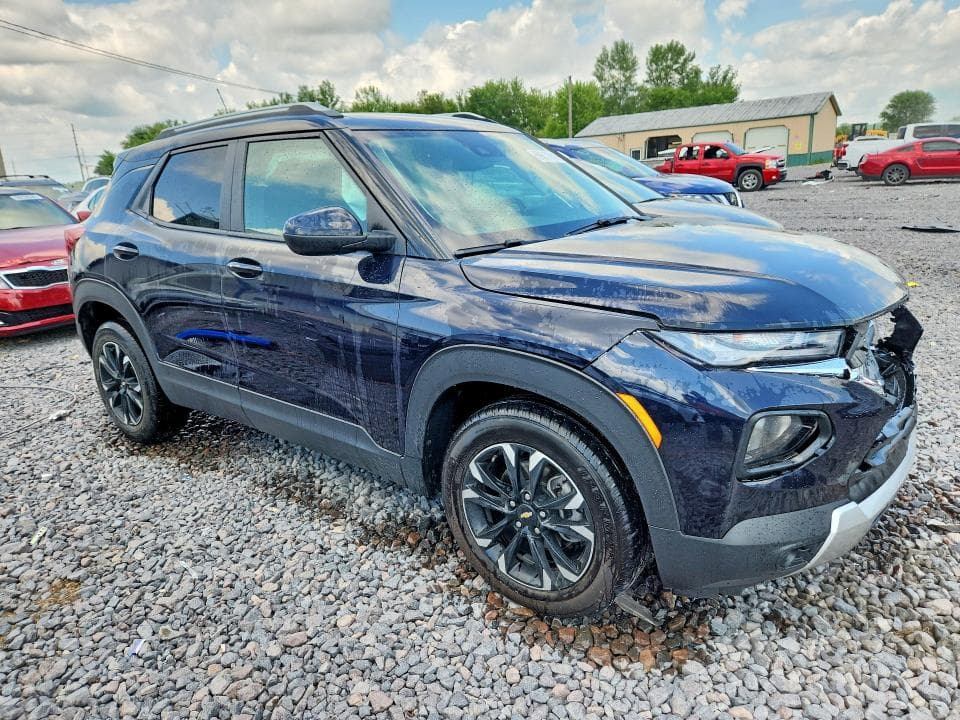 2021 CHEVROLET TRAILBLAZER LT LT 4