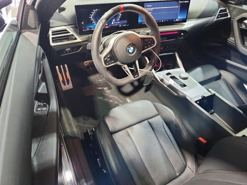 2025 BMW M240XI 8