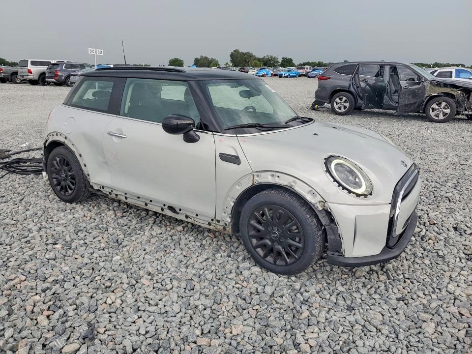 2022 MINI COOPER 4