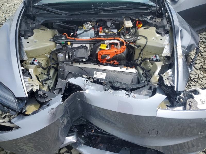 2026 TESLA MODEL 3 11