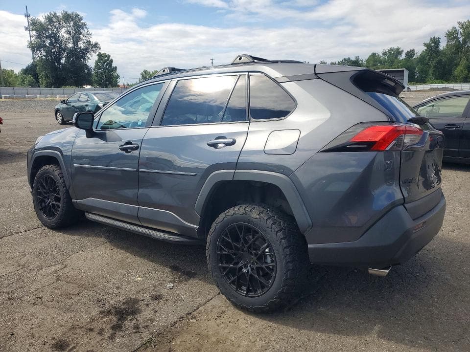 2020 TOYOTA RAV4 LE 2
