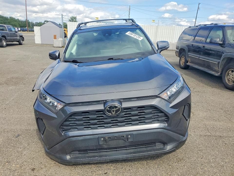 2020 TOYOTA RAV4 LE 5
