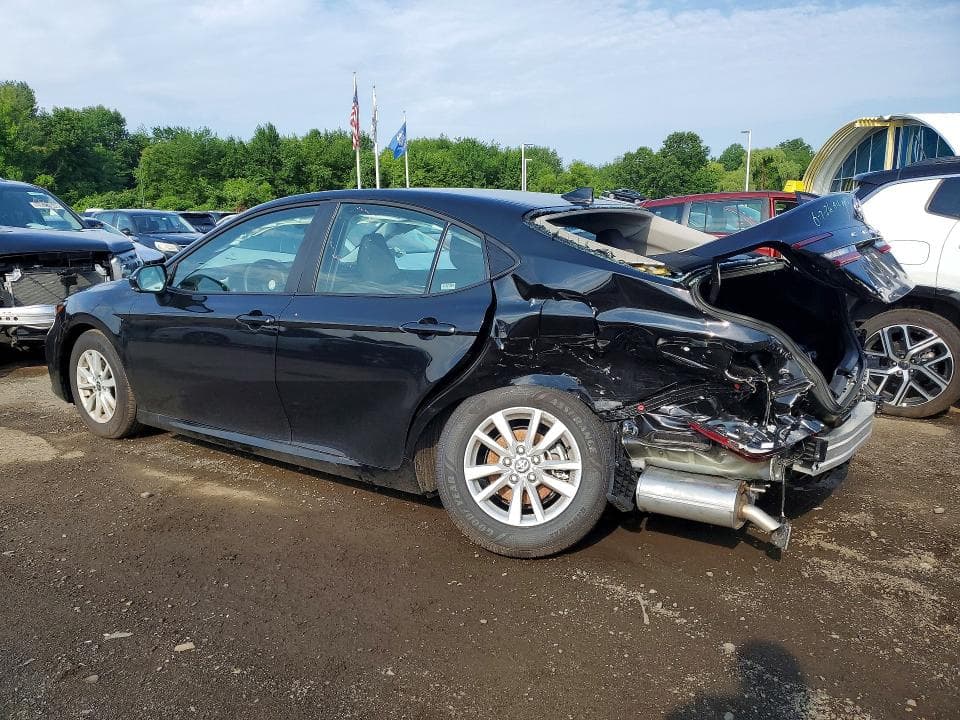 2026 TOYOTA CAMRY LE 2