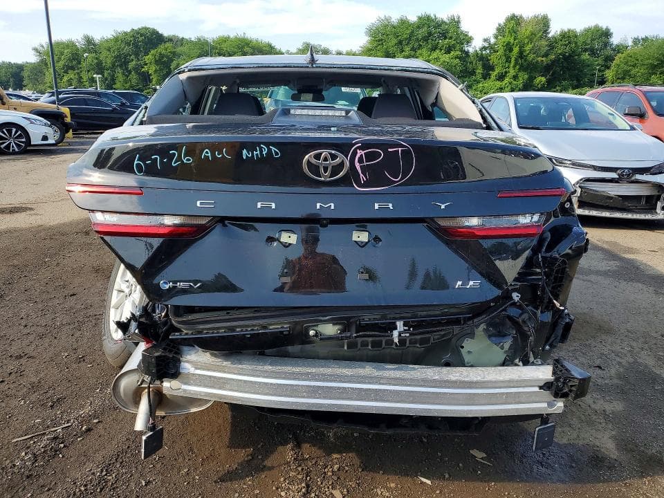2026 TOYOTA CAMRY LE 6