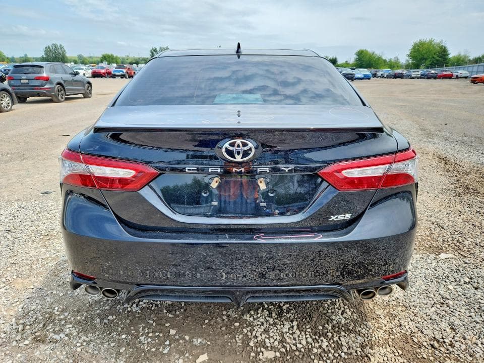 2019 TOYOTA CAMRY XSE XSE 6