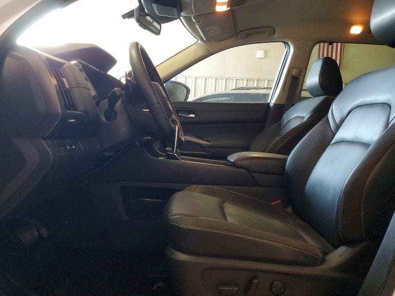 2025 NISSAN PATHFINDER SL SL 7