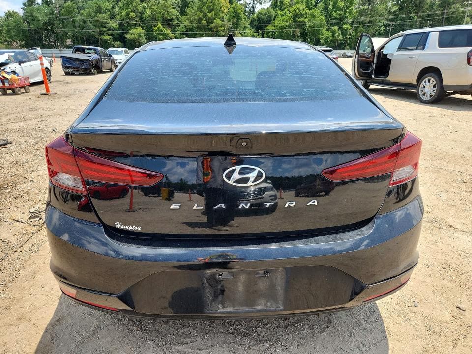2020 HYUNDAI ELANTRA SEL 6
