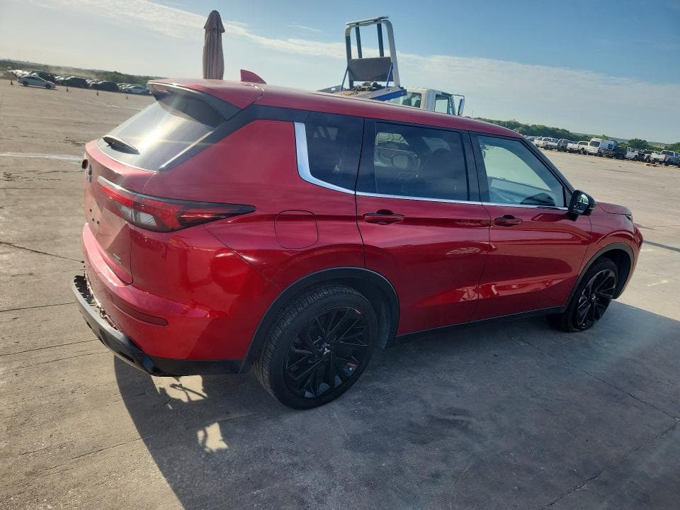 2024 MITSUBISHI OUTLANDER SE 3