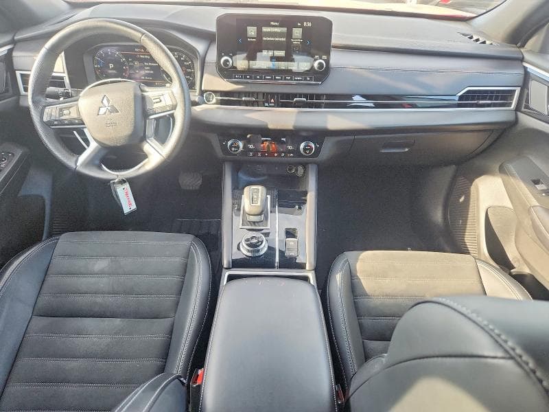 2024 MITSUBISHI OUTLANDER SE 8
