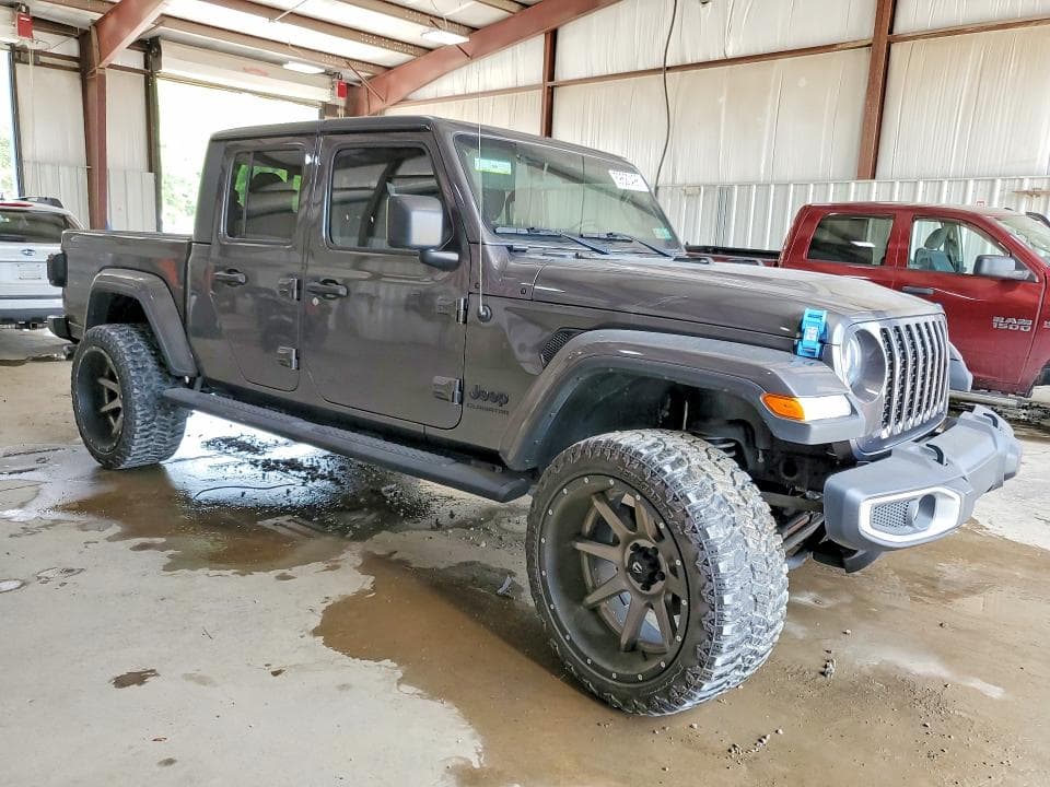 2021 JEEP GLADIATOR SPORT 4