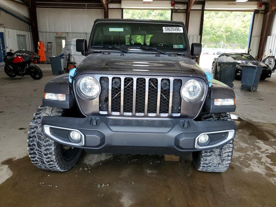 2021 JEEP GLADIATOR SPORT 5