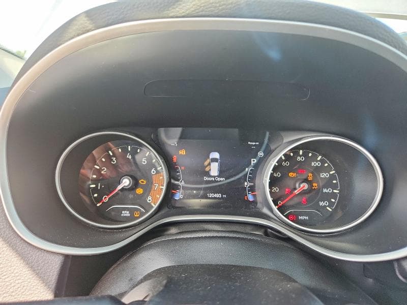 2018 JEEP COMPASS LATITUDE 9