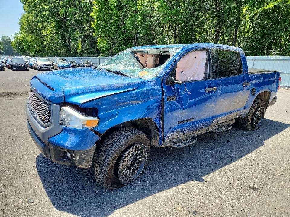 2017 TOYOTA TUNDRA SR5 - 1