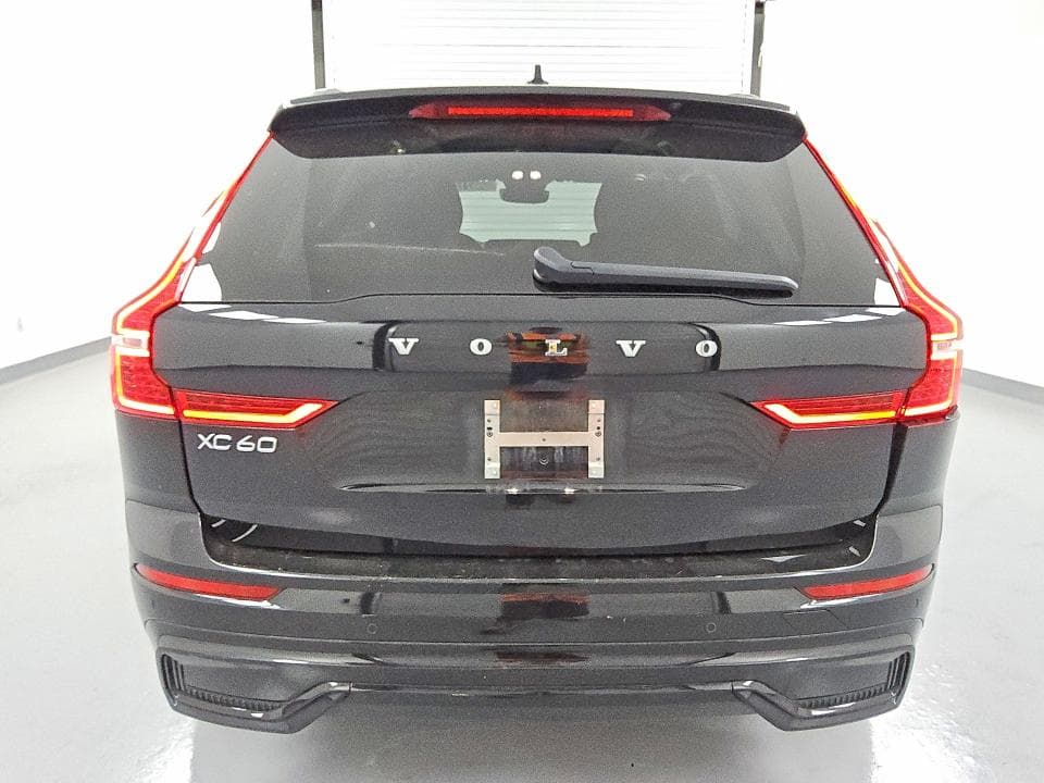 2024 VOLVO XC60 CORE CORE 6
