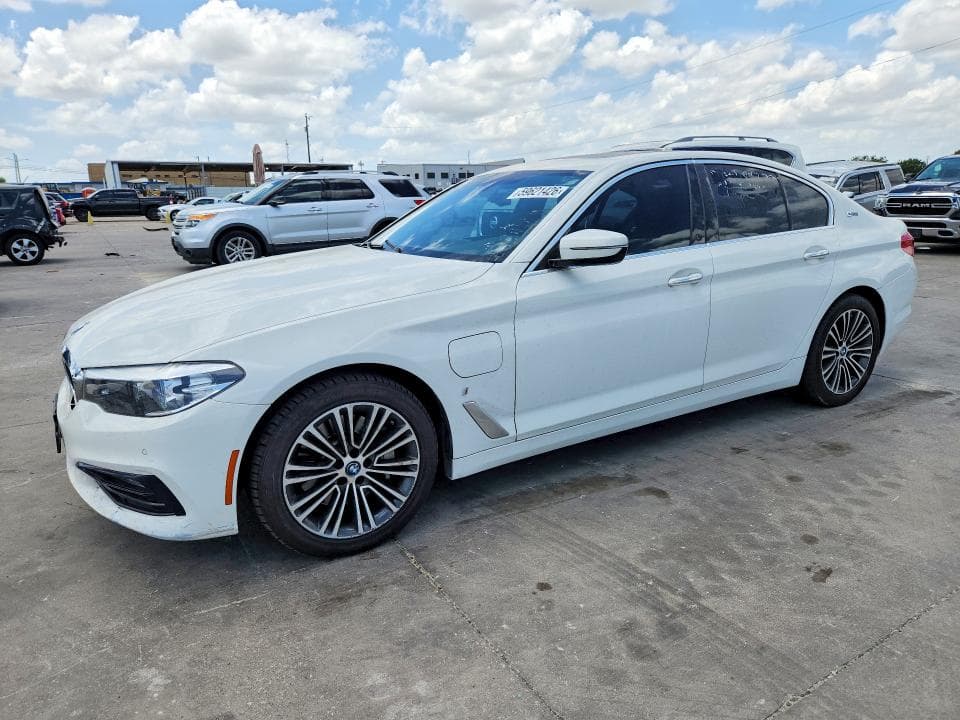2018 BMW 530E 1