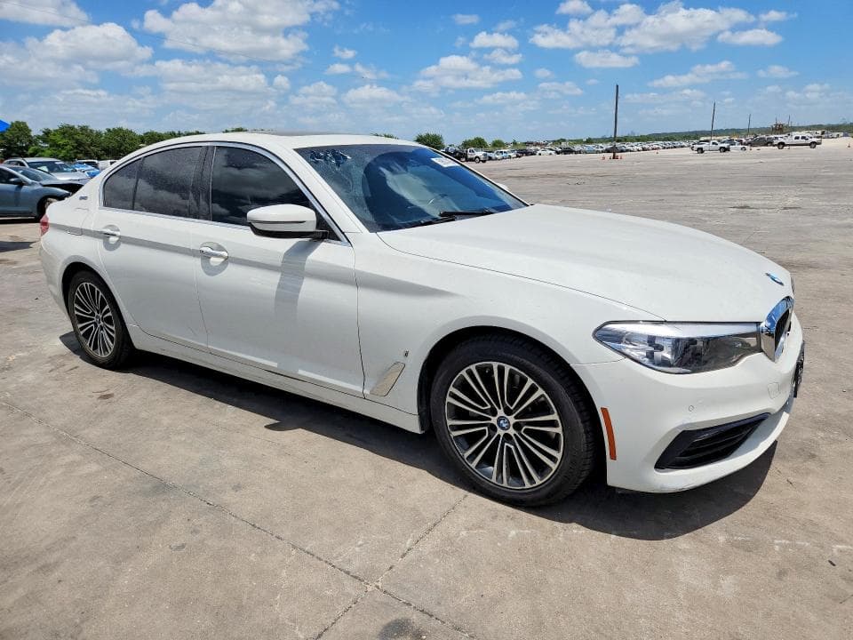 2018 BMW 530E 4