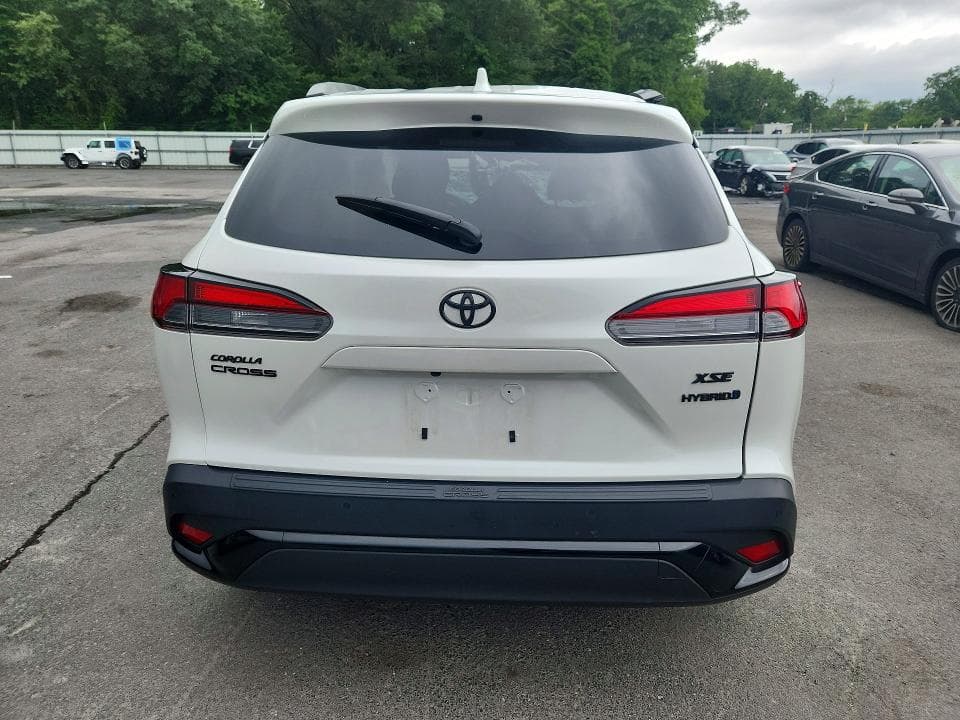 2024 TOYOTA COROLLA CROSS HYBRID XSE 6