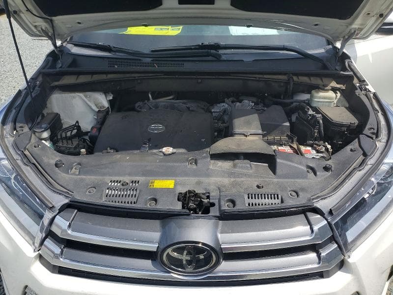 2018 TOYOTA HIGHLANDER LIMITED LIMITED 12