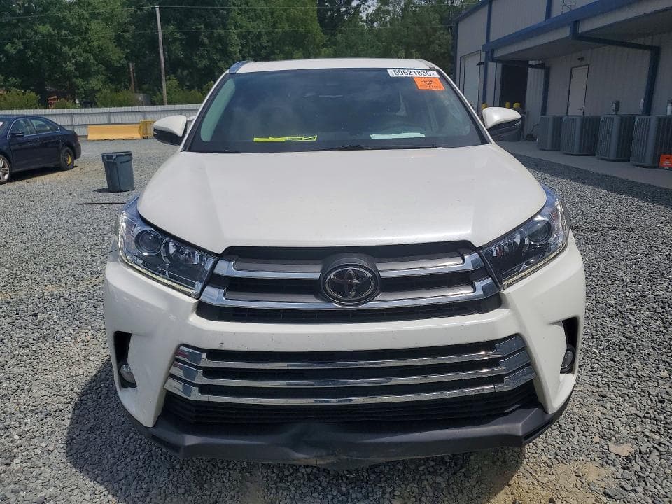 2018 TOYOTA HIGHLANDER LIMITED LIMITED 5