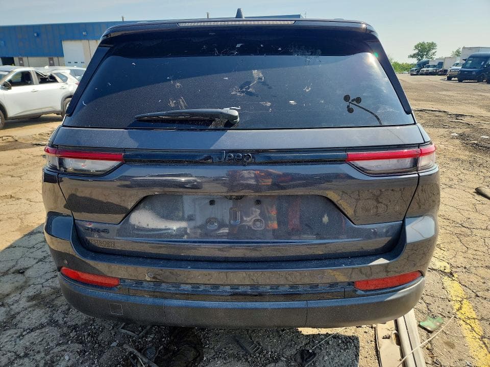 2025 JEEP GRAND CHEROKEE LAREDO 6
