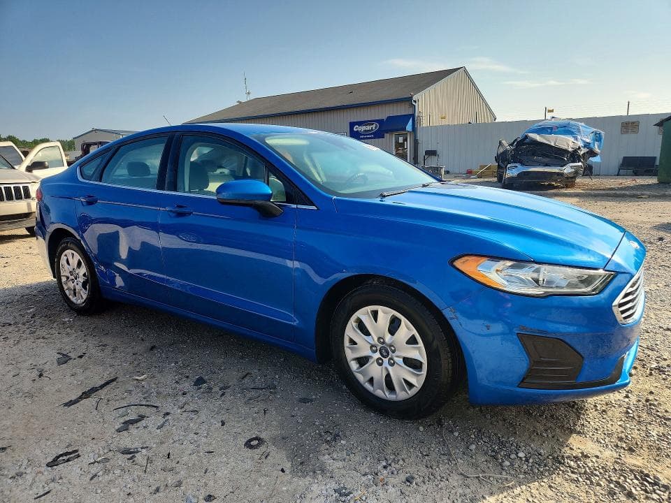 2019 FORD FUSION S S 4
