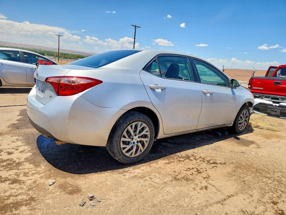 2018 TOYOTA COROLLA LE LE 3