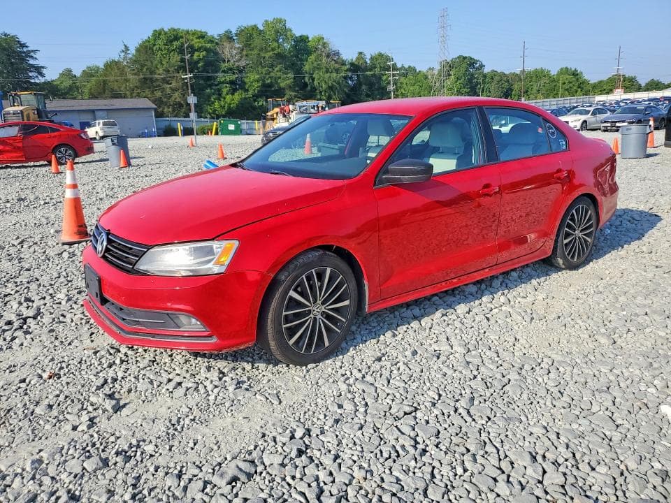 2016 VOLKSWAGEN JETTA SPORT