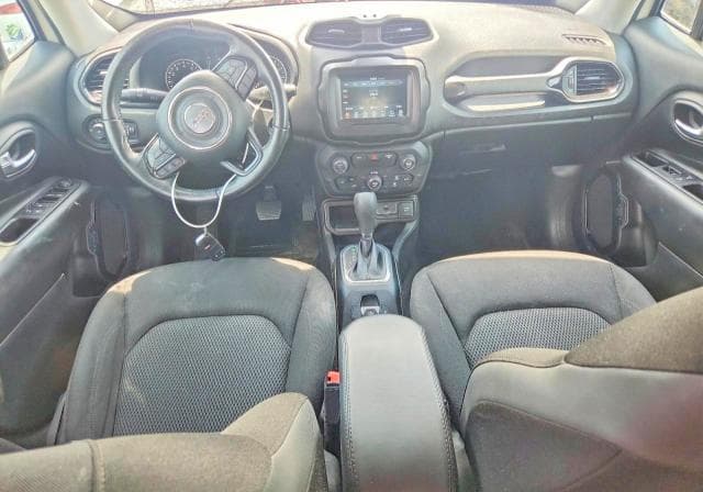 2019 JEEP RENEGADE LATITUDE 8