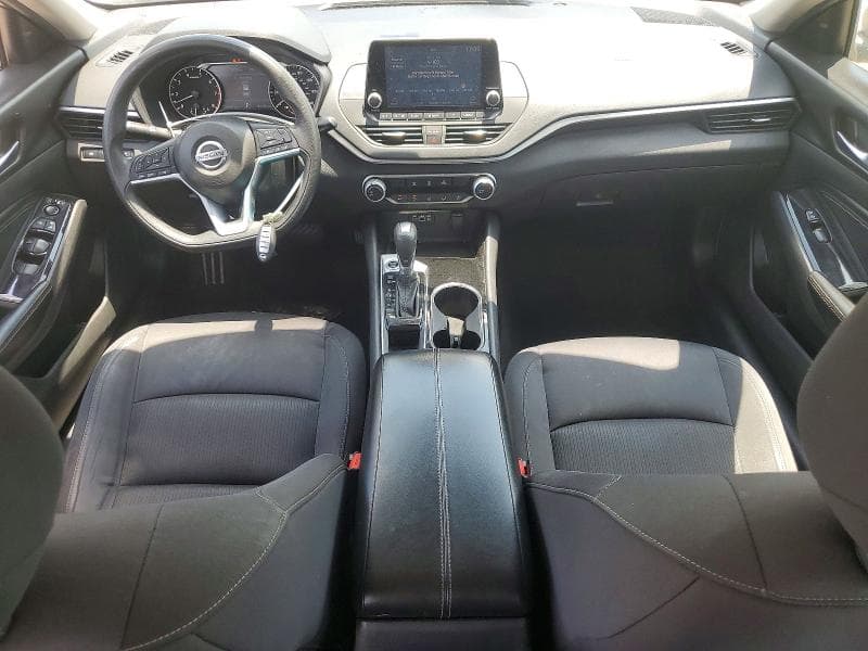 2021 NISSAN ALTIMA SV 8