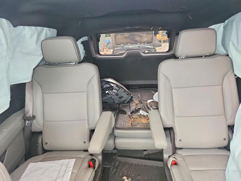 2025 GMC YUKON ELEVATION 10