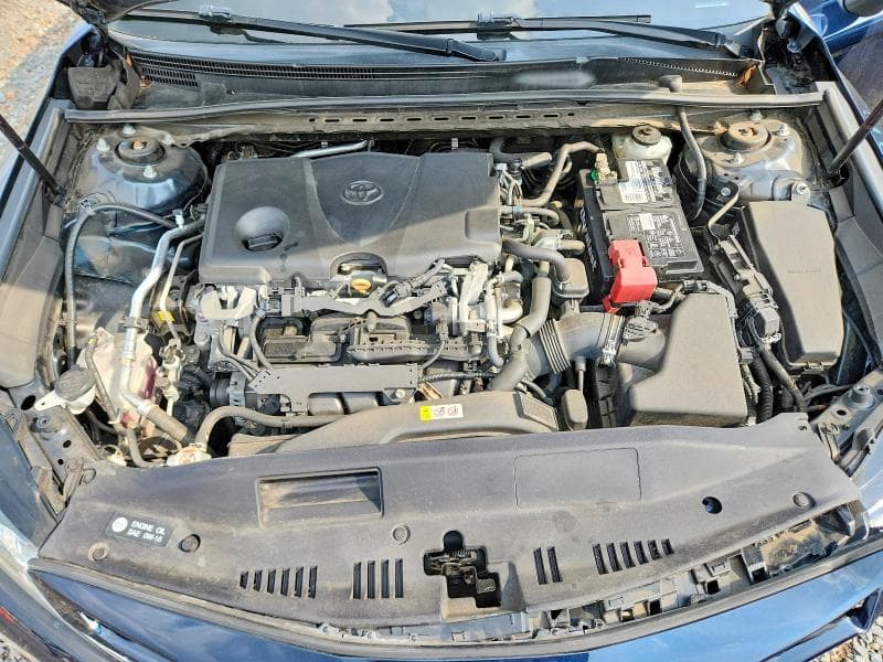 2019 TOYOTA CAMRY SE 11