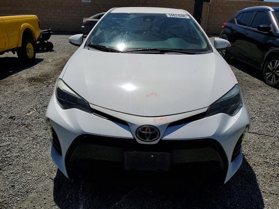 2018 TOYOTA COROLLA SE 5