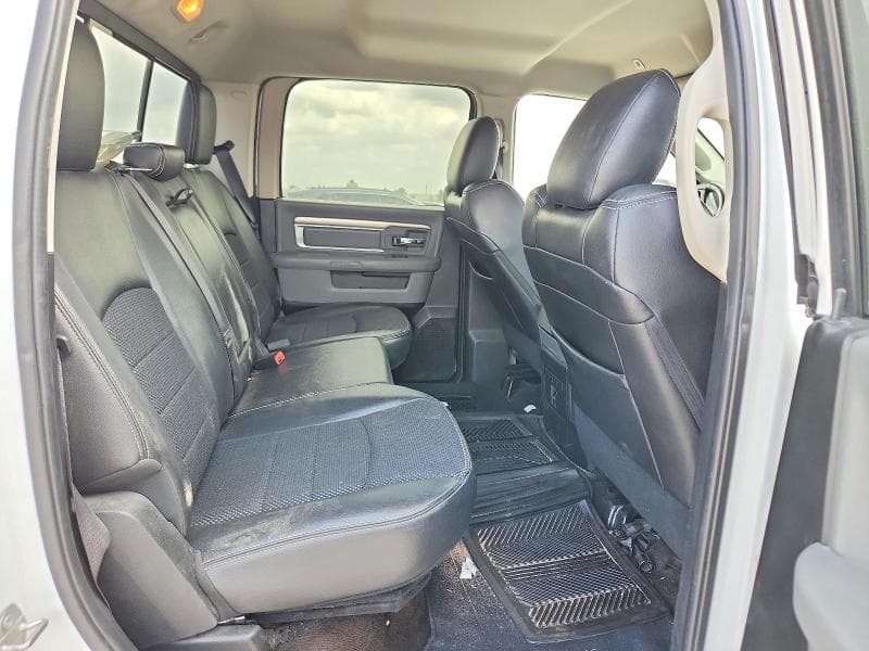2017 RAM 1500 SLT 10
