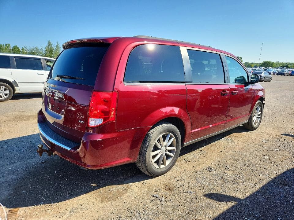 2019 DODGE GRAND CARAVAN SE 3