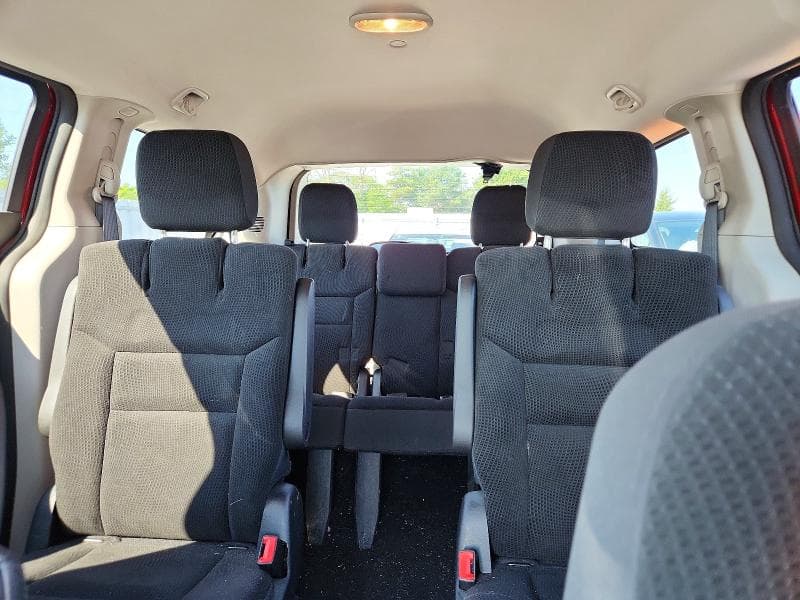 2019 DODGE GRAND CARAVAN SE 10