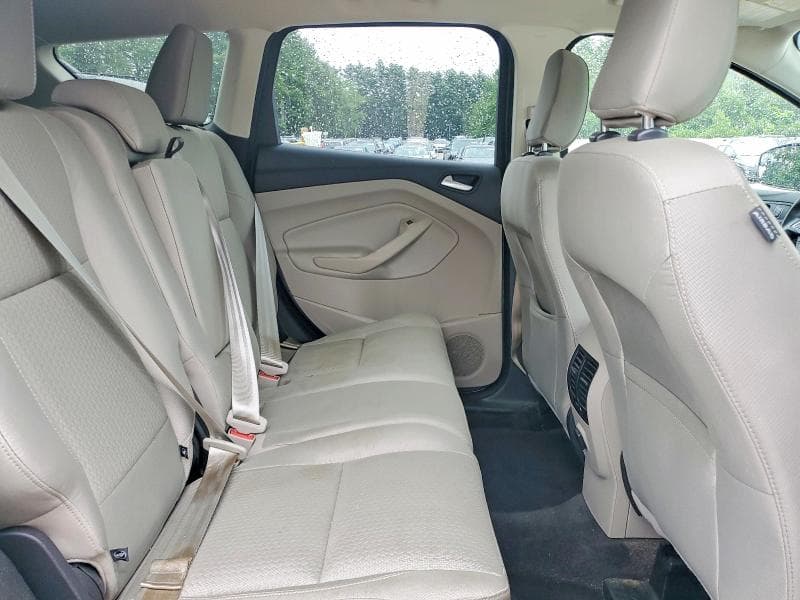 2018 FORD ESCAPE SE 11
