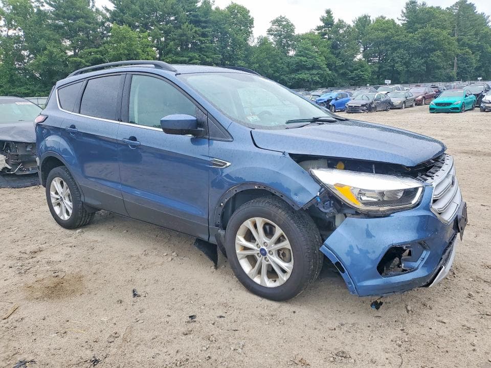 2018 FORD ESCAPE SE 4